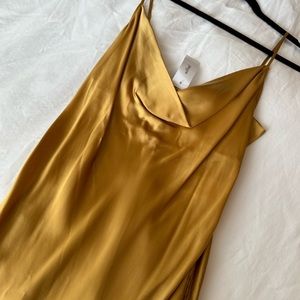 Wilfred Only Slip Cairo Gold Size Small